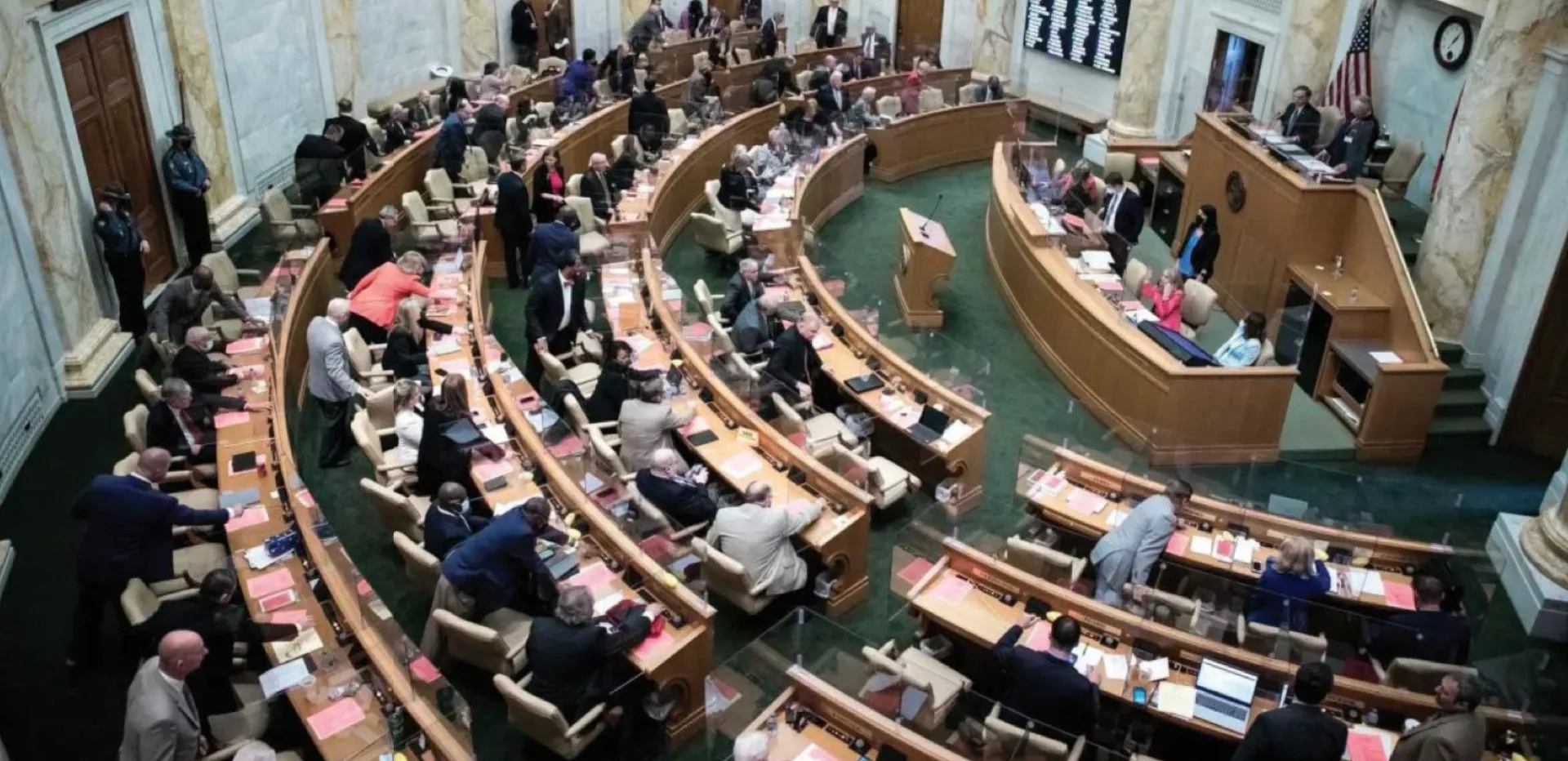 a picture of legislators in chamber